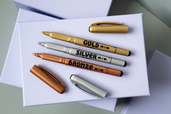GOLD & SILVER & BRONZE 2690 B
